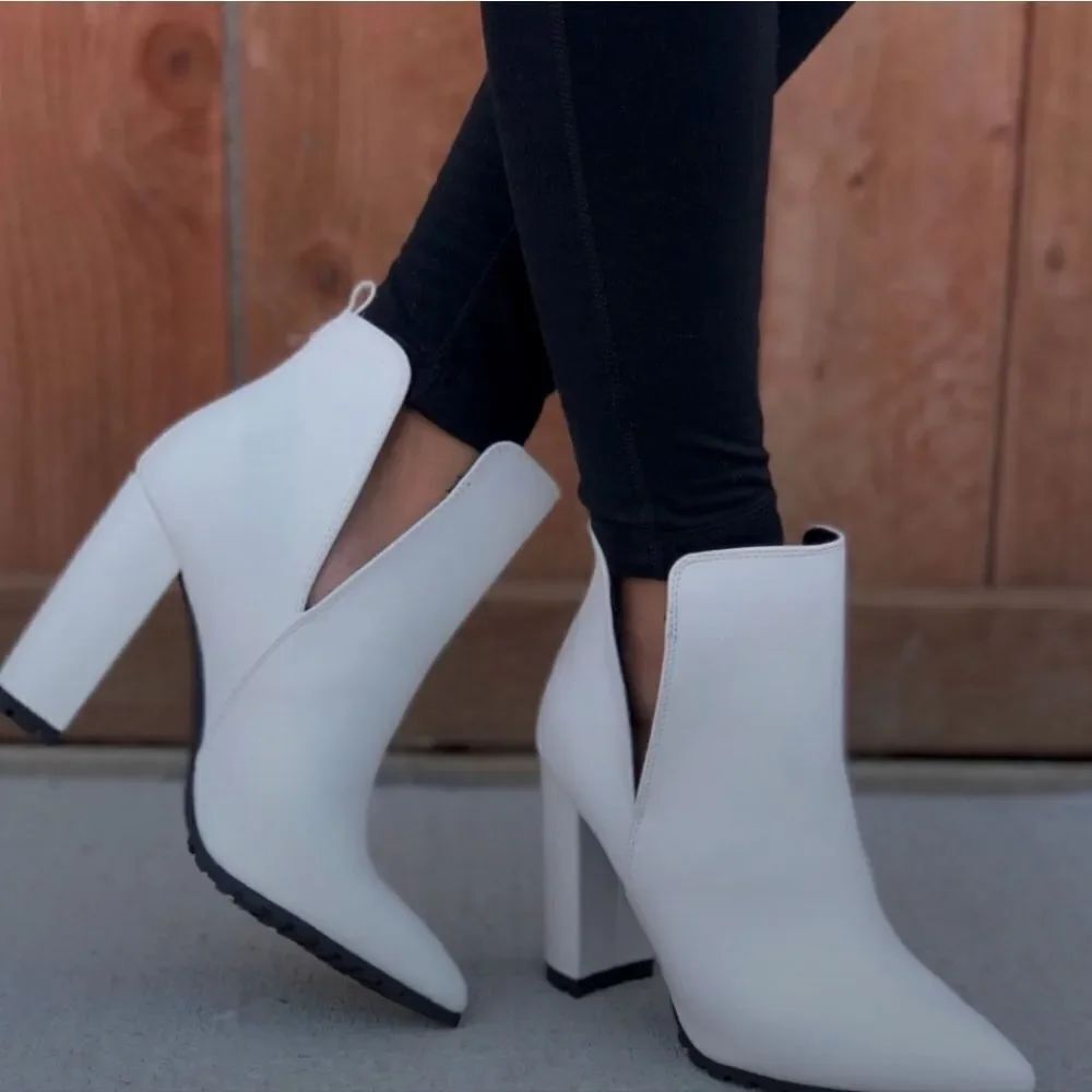 BRAND NEW TAUPE PU QUPID SHOES WOMENS BOOTIES